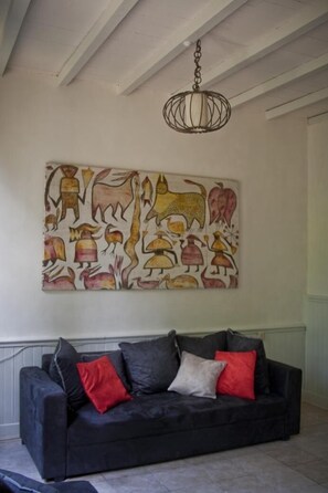 Fernseher, Kamin