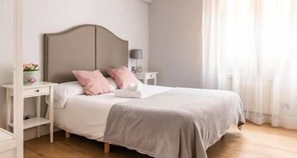 Close to Casco Viejo, cosy and very equipped.