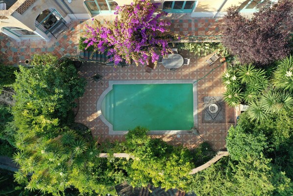 Alberca al aire libre 