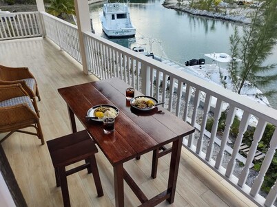 Charming Maple Canalfront Condo