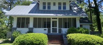 Renovated 1928 bungalow in historic Milledgeville Georgia
