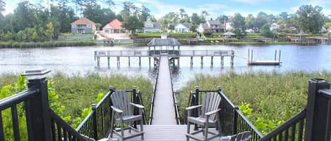 Condo, 2 Bedrooms | Exterior