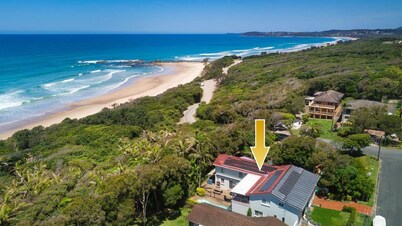 Malibu Beach House - 124 Chepana St Lake Cathie