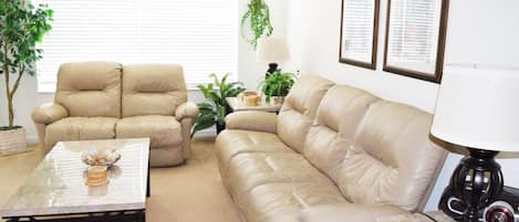 غرفة المعيشة