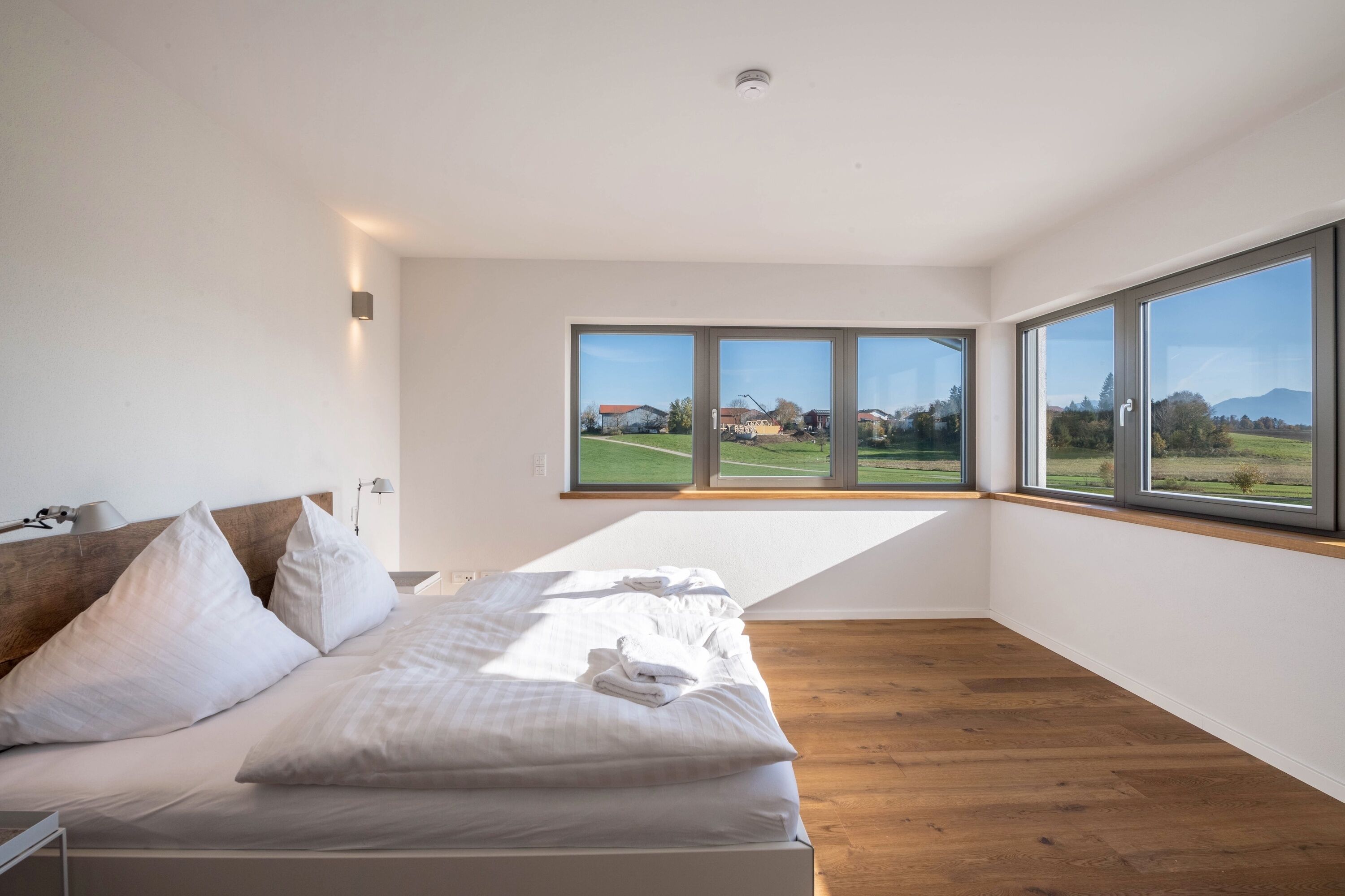 4 habitaciones, tabla de planchar con plancha y wifi gratis 