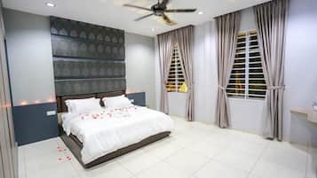 7 bedrooms, WiFi