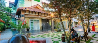 Vila nearby city