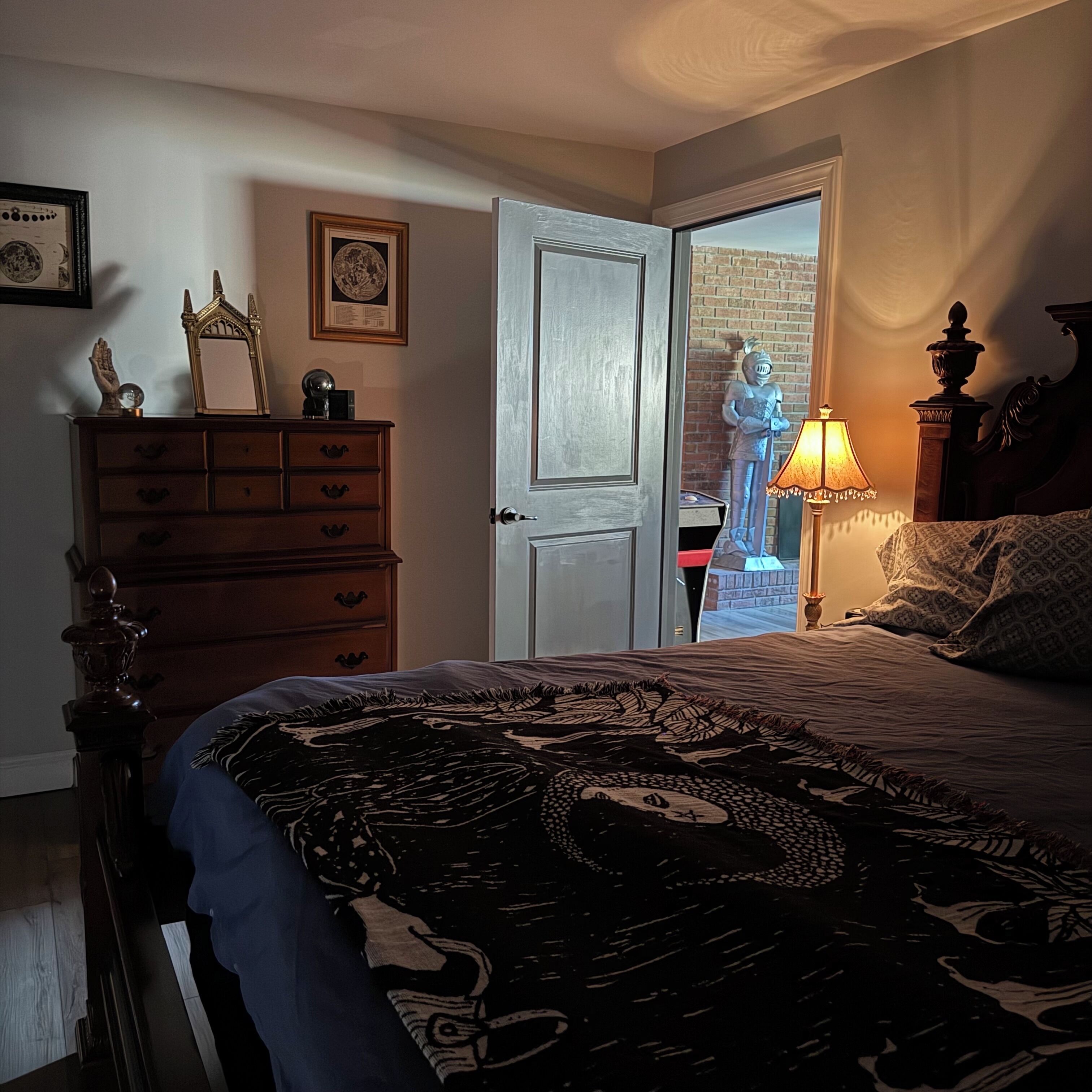 2 bedrooms, iron/ironing board, travel cot, free WiFi