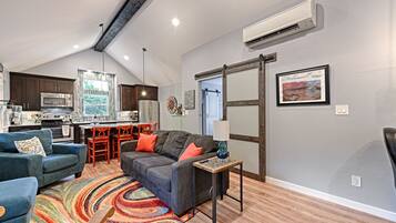 TV connectée, lecteur de DVD, écrans d'ordinateur