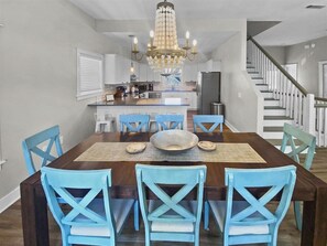 Dining - Renovated-Private Pool/Heat option, 5 Bikes, 60 second walk to the beach! CasaVocado` (Santa Rosa Beach)