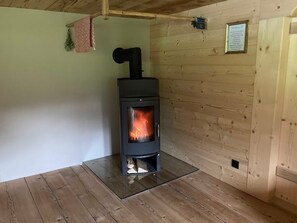 Unclassified image, 4 of 24, button