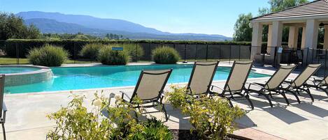 Piscine extérieure