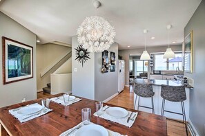 Dining & Kitchen Area | Air Conditioning & Heat