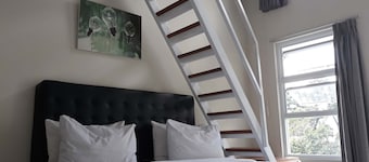 Amaryllis Hotels
