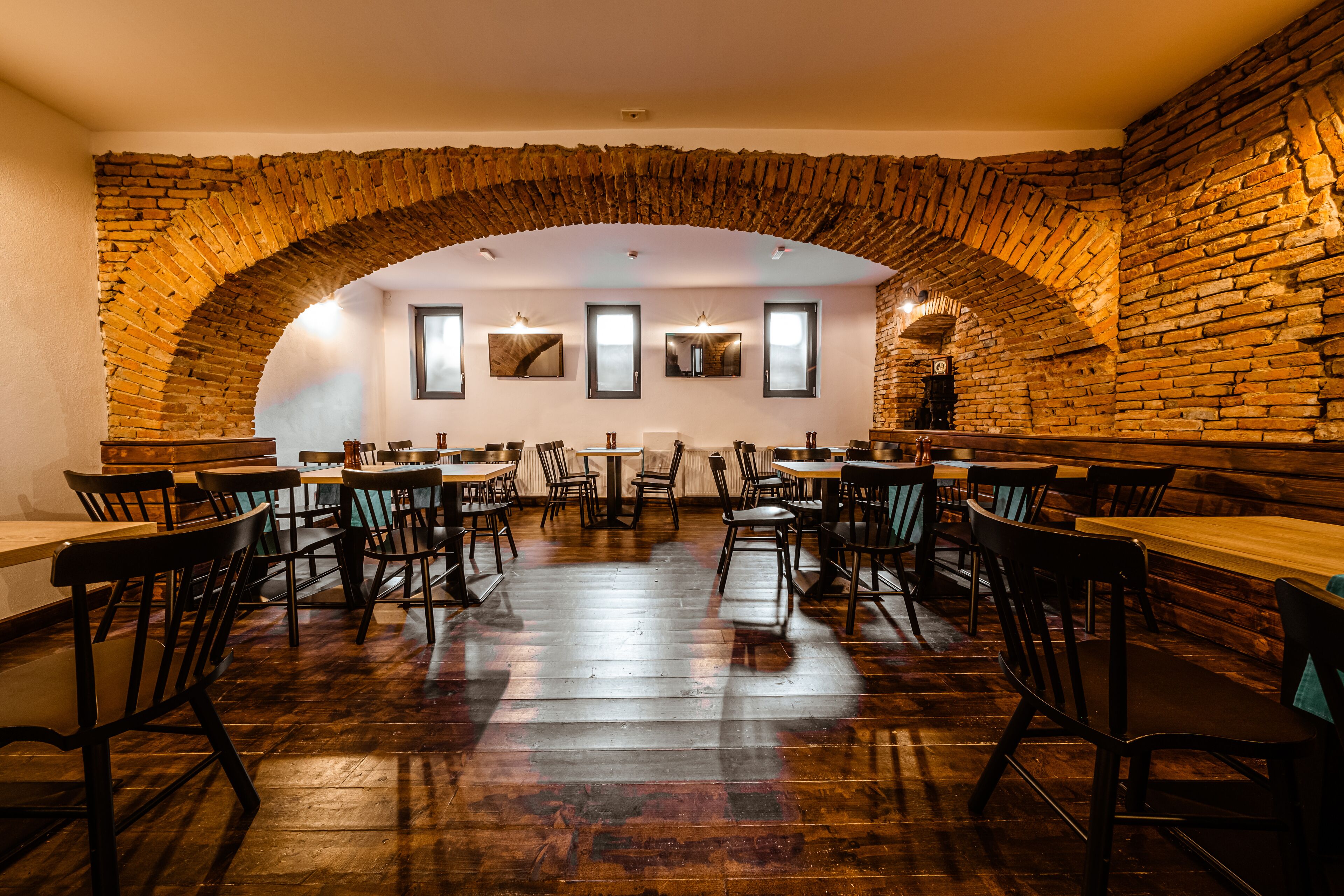 Trung tâm hành chính, văn phòng