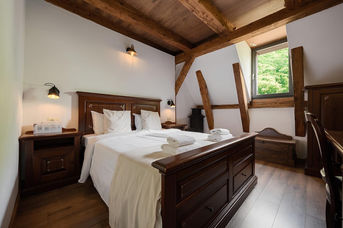  Deluxe Double Room  Nicolae Balcescu 13 | Premium bedding, memory foam beds, minibar, in-room safe