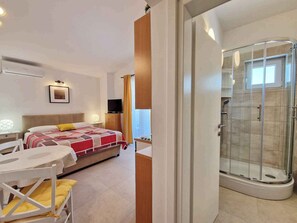 1 bedroom, WiFi