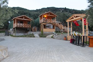 Front of property - Kazdagları Saglikli Yasam Tatil Koyu (Edremit)