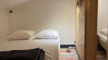 7 chambres, fer et planche Ă repasser, lit parapluie, Wi-Fi gratuit