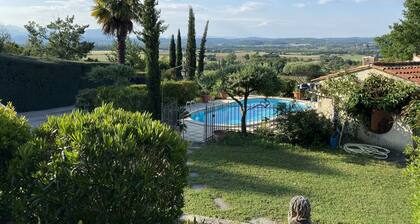 Maison de Famille Surplombant la Vallée de la Drôme