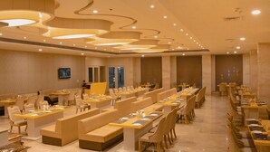 تناول الطعام
