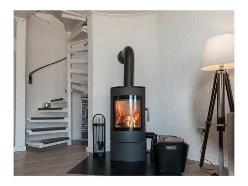 Gemütliche Ferienwohnung mit Kamin und Schleiblick vom Balkon