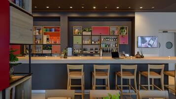 Bar (in der Unterkunft)