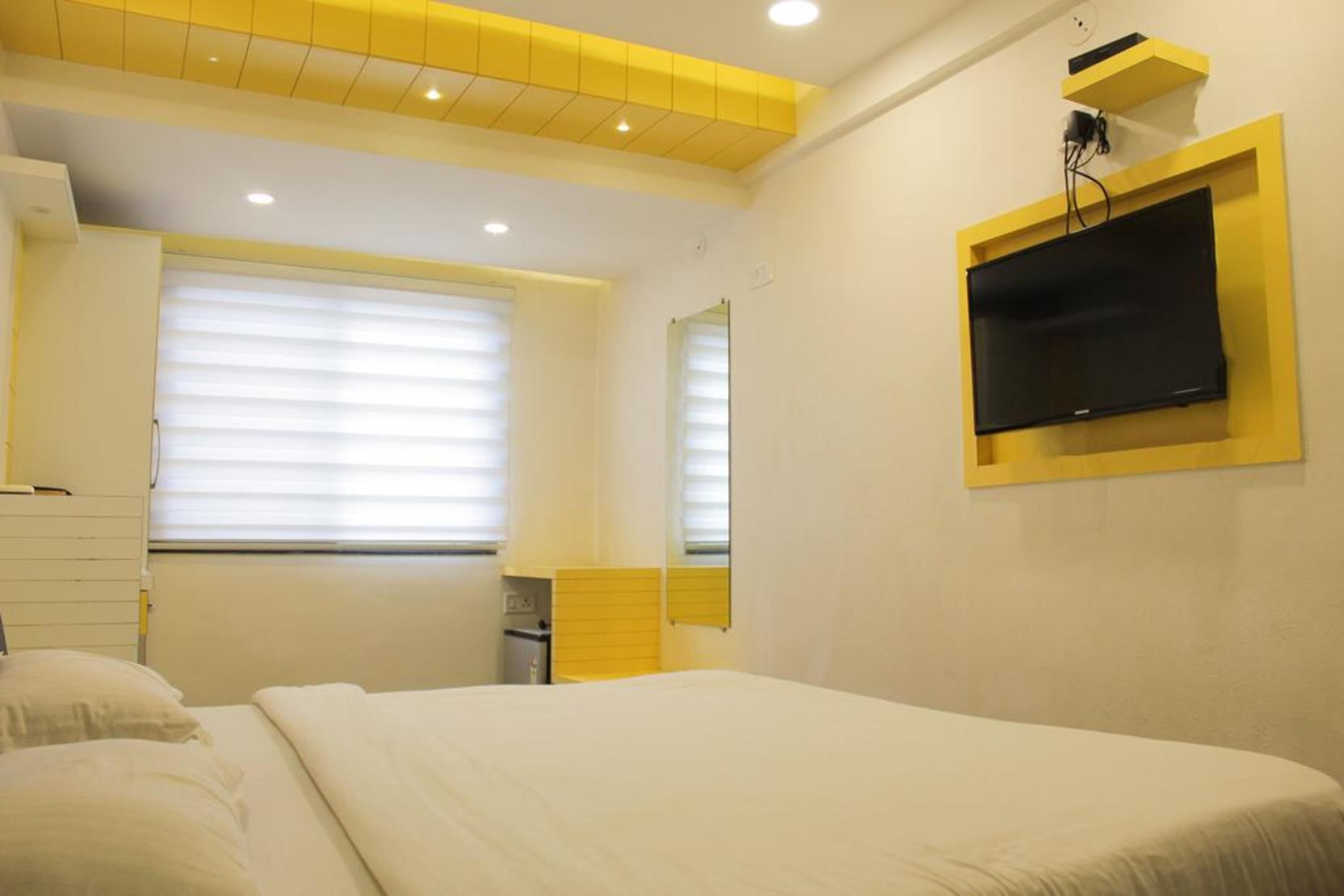 superior room | free wifi