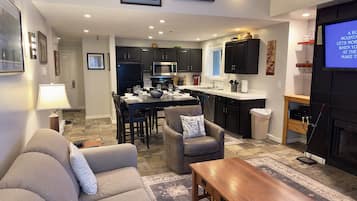 Condo, 3 Bedrooms | Living area | TV