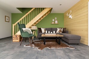 TV, fireplace, music library