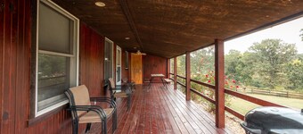 Tranquil Two Bedroom home on 300 Acre Farm with Private River Access