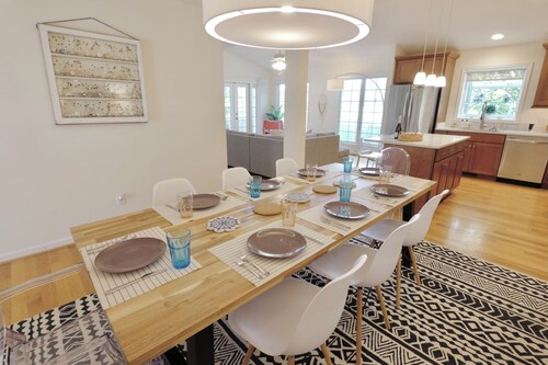 IN LEWES TOWN Family Friendly Beach House, On Bike Trail & Henlopen Park