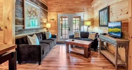 Valley View B - Rustic Log Cabin
