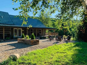Property grounds - Valley View B - Rustic Log Cabin (Cherry Creek)