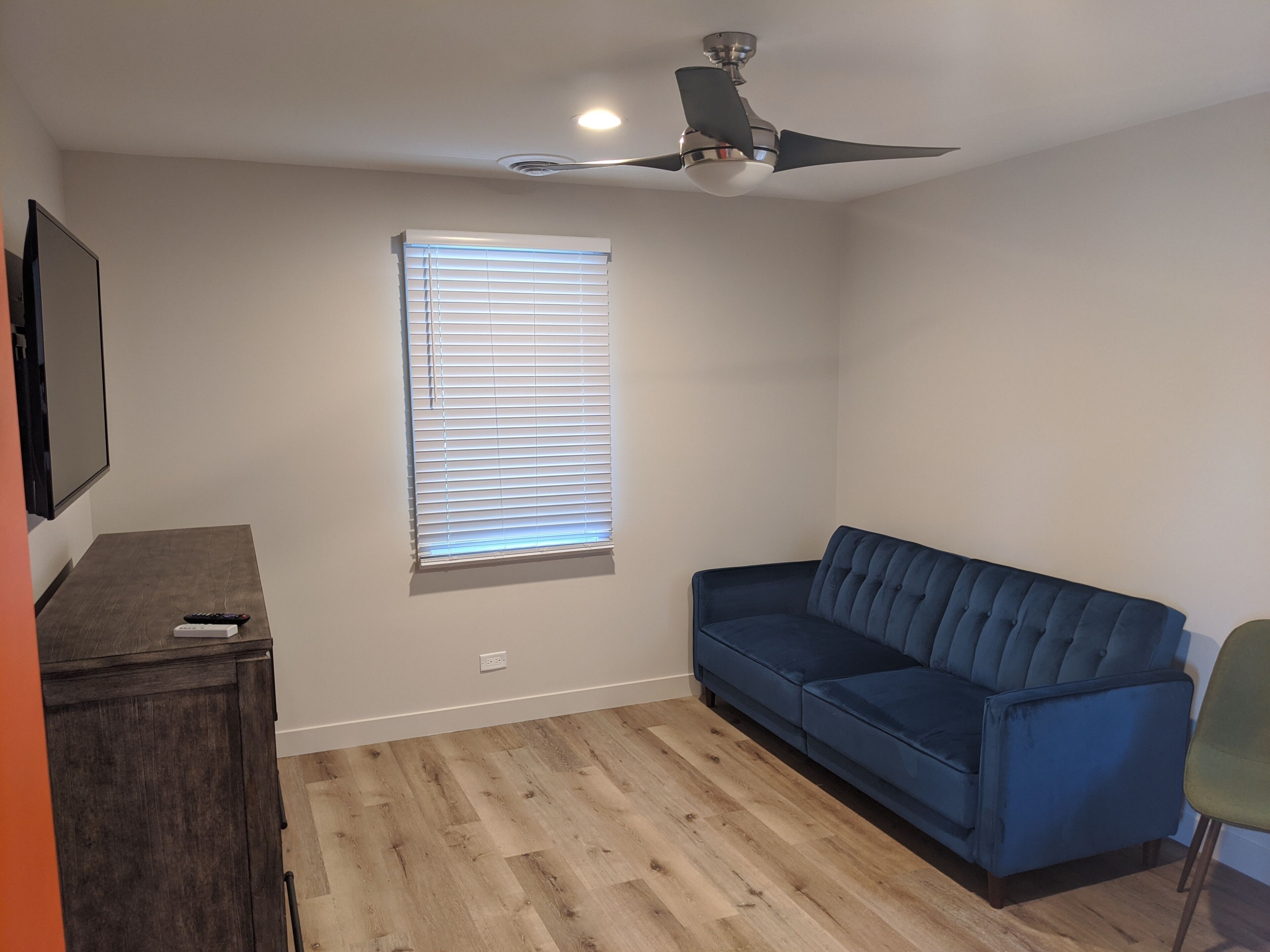 premier apartment, multiple beds | living room | smart tv, streaming services