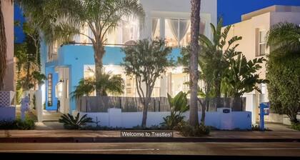 Trestles Wave House Condo B