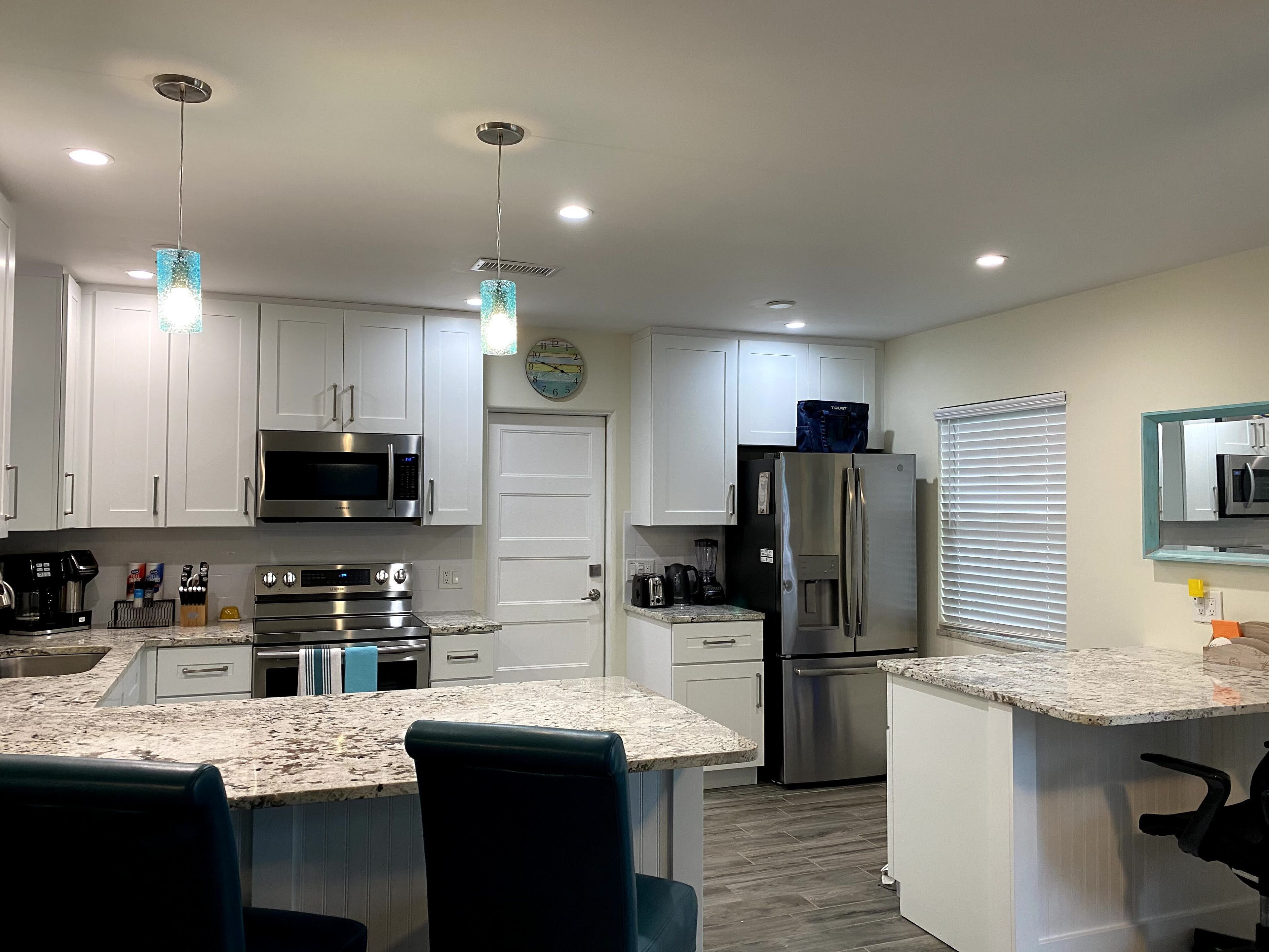 Phòng Suite Deluxe | Bếp riêng | Tủ lạnh, lò vi sóng, lò nướng, bếp nấu 