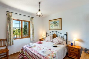 2 Schlafzimmer, Zimmersafe, Bügeleisen/Bügelbrett, kostenloses WLAN