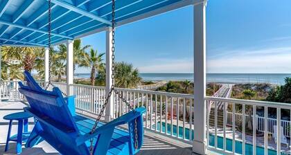 Casa Flamingo Oceanfront Dreamhouse! 8 bedroom, Sleeps 20, Pool, hot tub, elevator