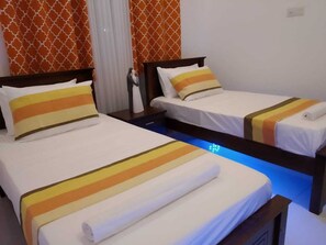 5 bedrooms, internet