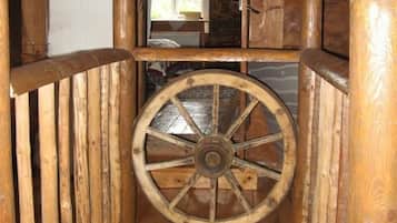 2 habitaciones, tabla de planchar con plancha y wifi