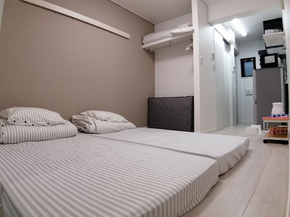 Kameido House (2)