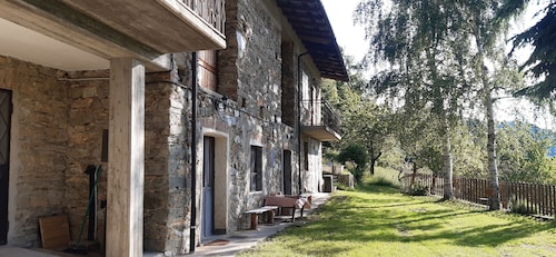 casa isolata nella natura