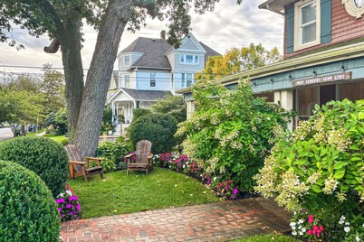 Spacious Home ~ 4 Blocks to Asbury Park Beach!