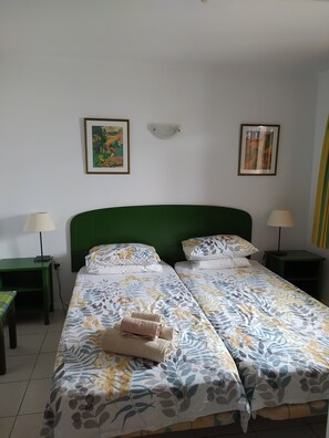 1 bedroom, in-room safe, iron/ironing board, travel crib