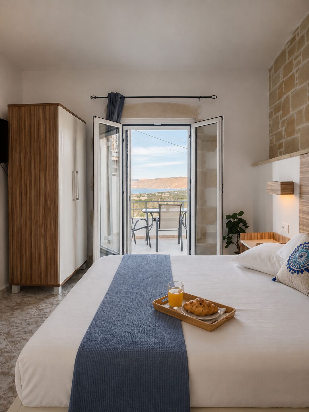 1 chambre, fer et planche à repasser, Wi-Fi, draps fournis