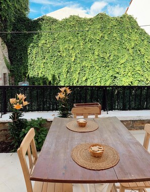Front of property - Marin Port Otel (Cesme)