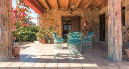 Beautiful country house with private pool in the south of Gran Canaria. perfect families