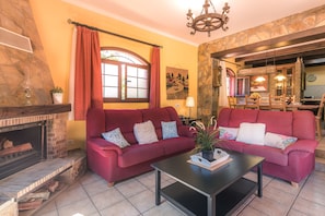 TV, fireplace, DVD player, table tennis