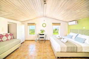 5 bedrooms, in-room safe, desk, iron/ironing board - Cretan Mansion | Heated Pool (Georgioupoli)